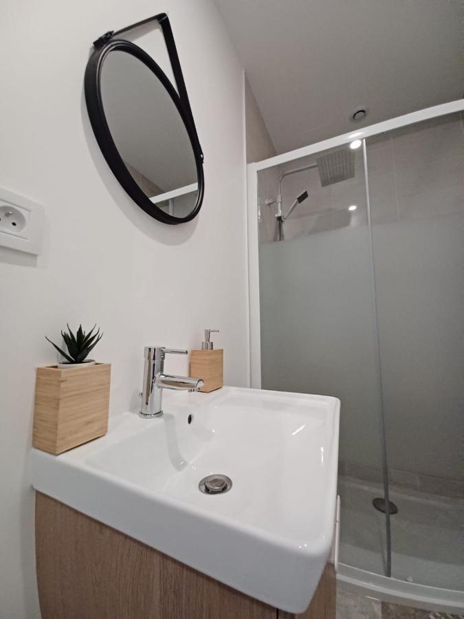 Mazamet - Studio Neuf Et Moderne En Centre-Ville Екстериор снимка
